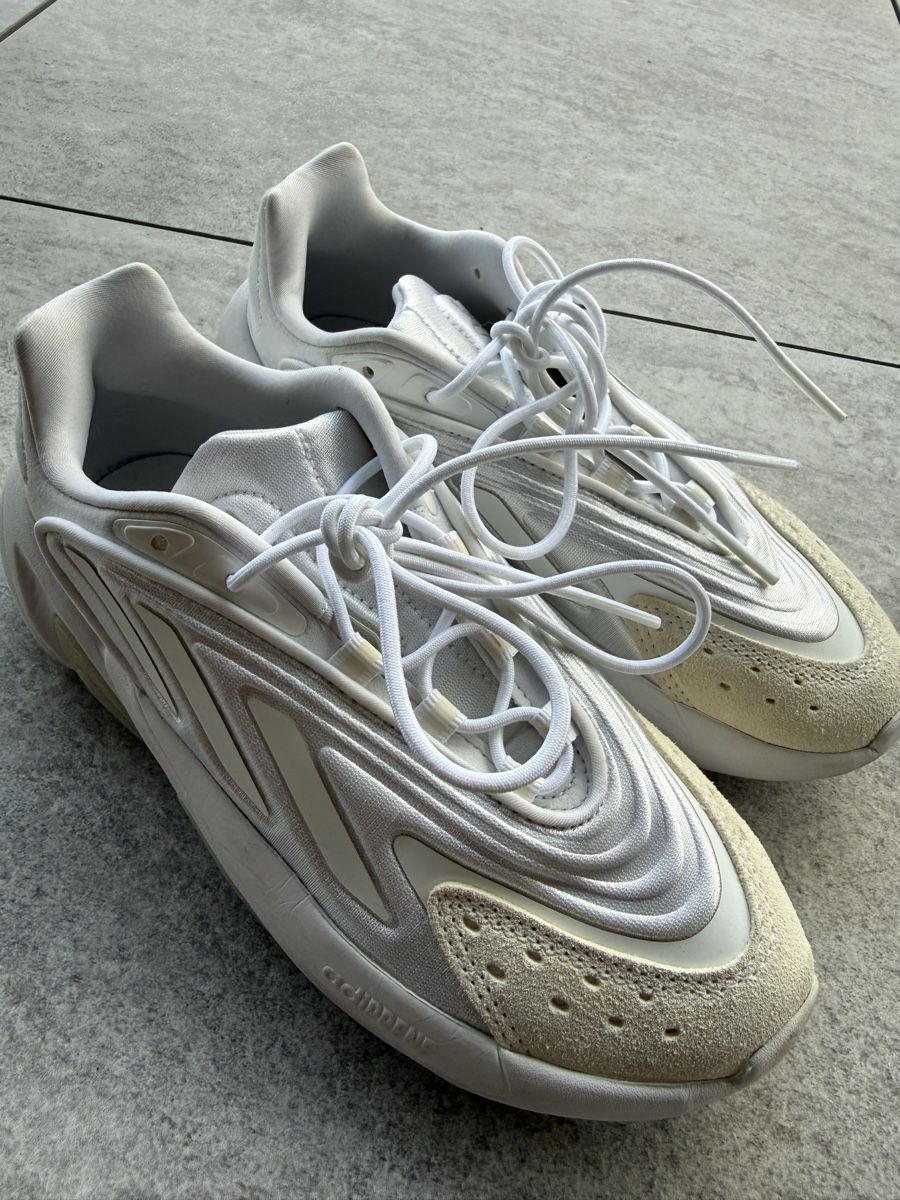 Adidas Chaussures femmes: Sneakers Adidas Ozelle weiss – D'occasion à Grenchen par kimsii