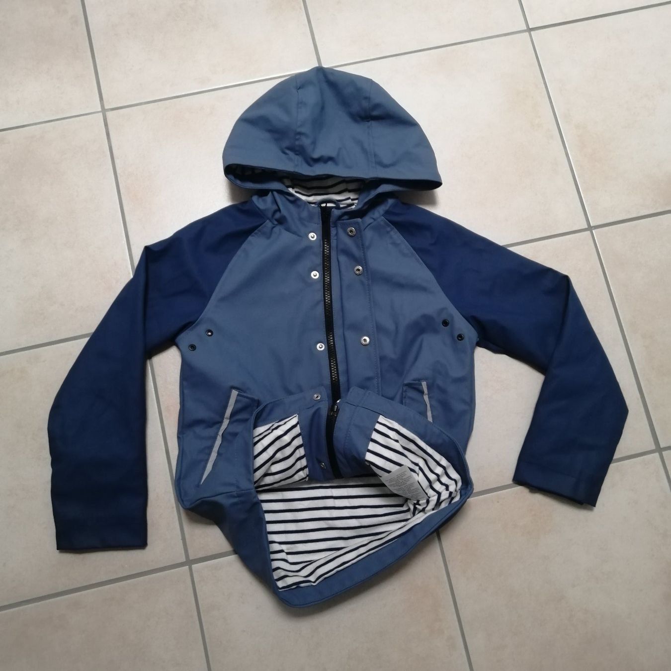 Giacche: Regenjacke 122/128 – Usato da Henau venduto da AXAA 3