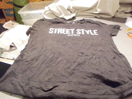 T-Shirt Grösse M, Bershka, schwarz/Aufschrift