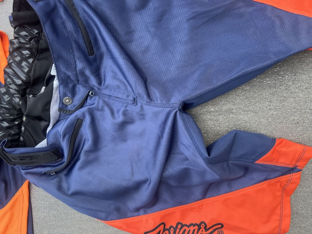 Lotti di vestiti: Troy Lee Designs Set – Nuovo (secondo la descrizione) da Tagelswangen venduto da Tuorta 6