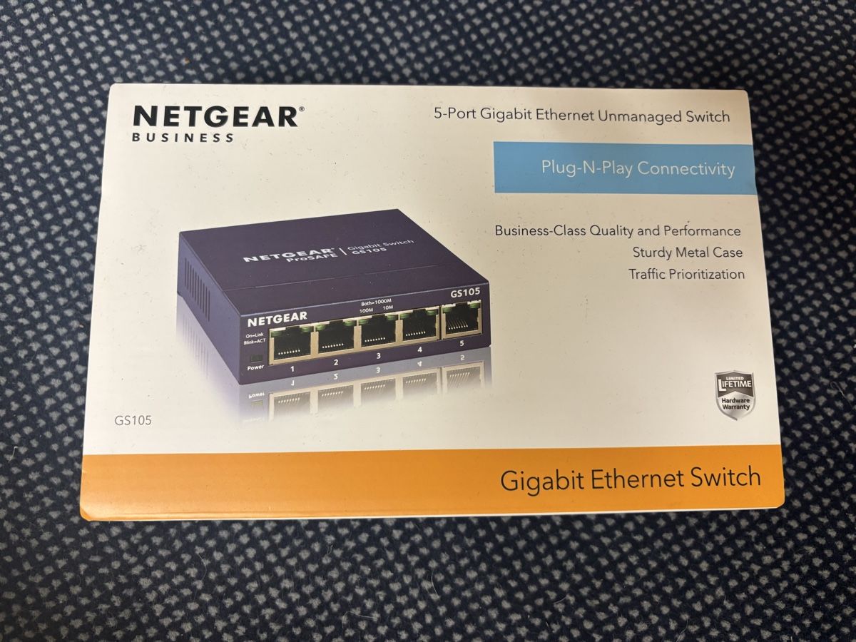 Netgear Hubs & Switches: Netgear 5-Port Gigabit Switch – D'occasion à Goldach par Goldach1