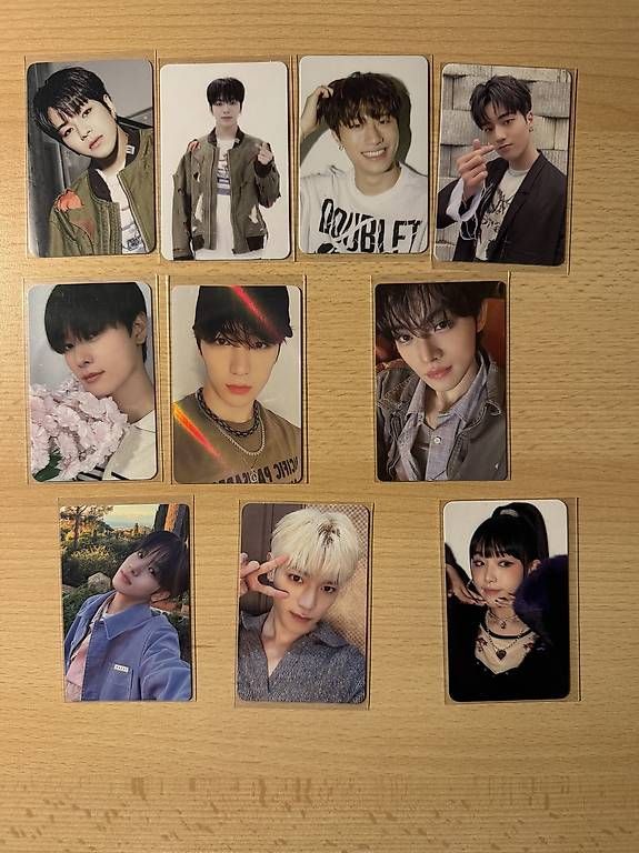 CDs: Photocards kpop boys groups et Yena – Gebraucht aus Pully von ake_g7yc 1