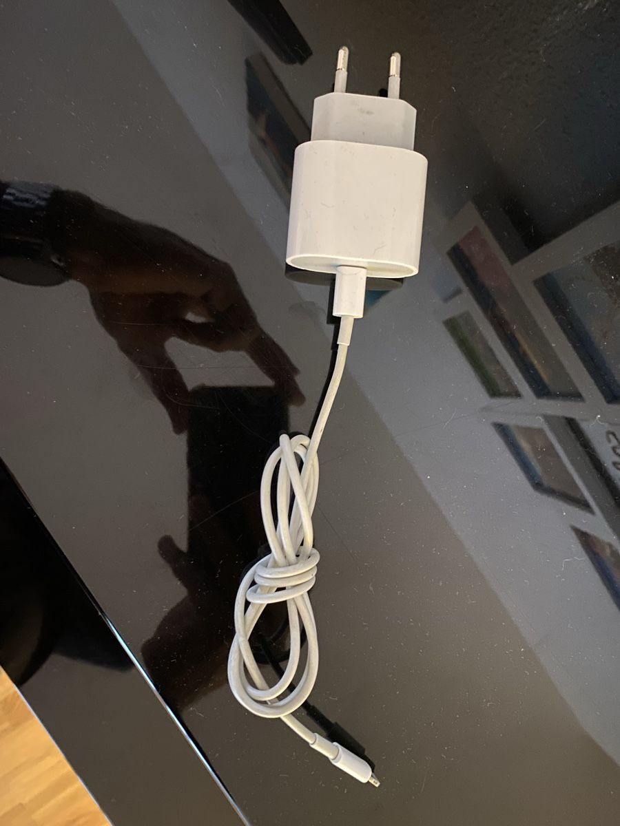 Apple Telefoni cellulari / Smartphones: iPhone 11 Pro 64GB, Weiß – Usato da Zug venduto da Roderric_Ro 5