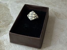 Wunderschoener Vintage Ring mit Strass, Grösse 56