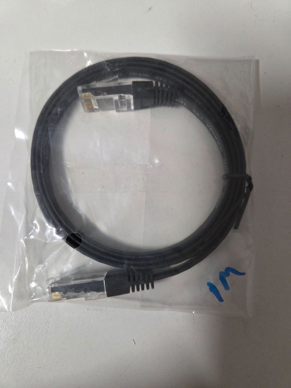 Kabel: Patchkabel ukv Netzwerkkabel 1m Kat5 Cat5 ethernetkabel – Gebraucht aus Zürich von Alibaba1234
