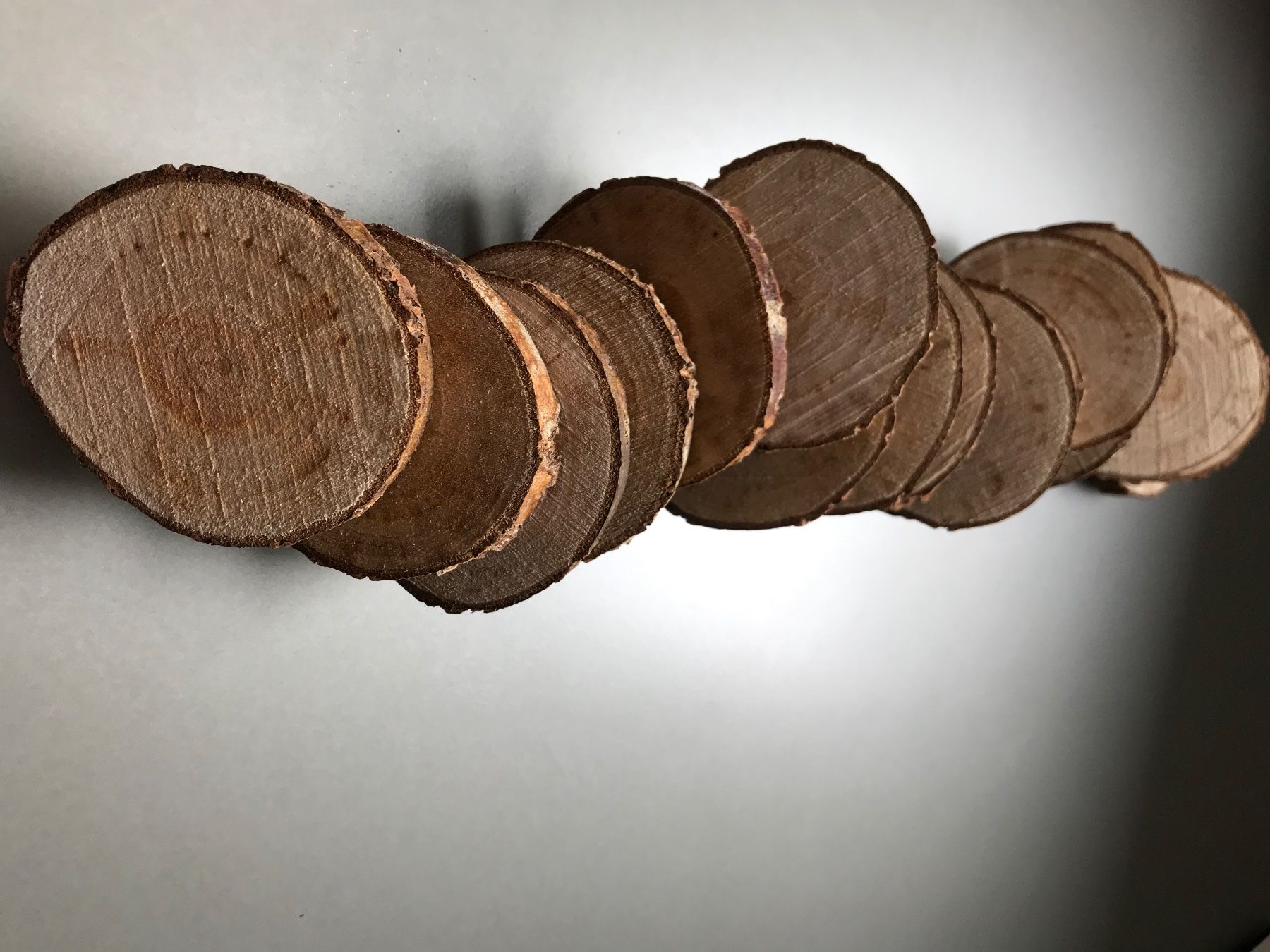 Articles en bois: Holzscheiben – Neuf avec emballage d'origine à Buttwil par mina010
