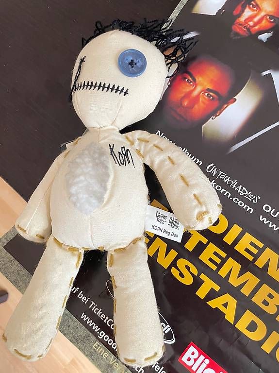 Adidas Pantaloni: Objet du groupe korn – Usato da le locle venduto da caryl 1