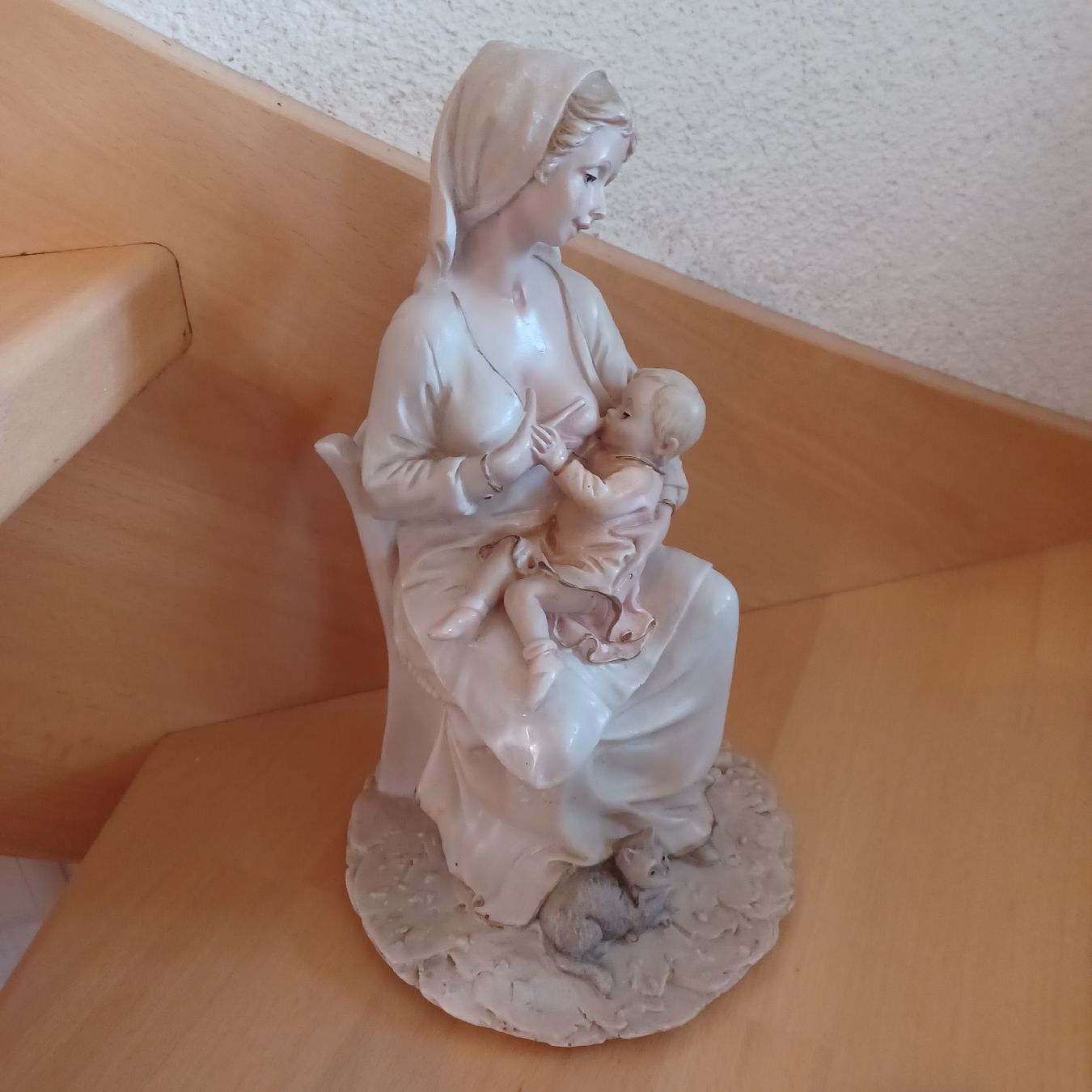 Statuette: Statuette , Figur , stillende Frau – Usato da Waldkirch venduto da Fantasia-101 3