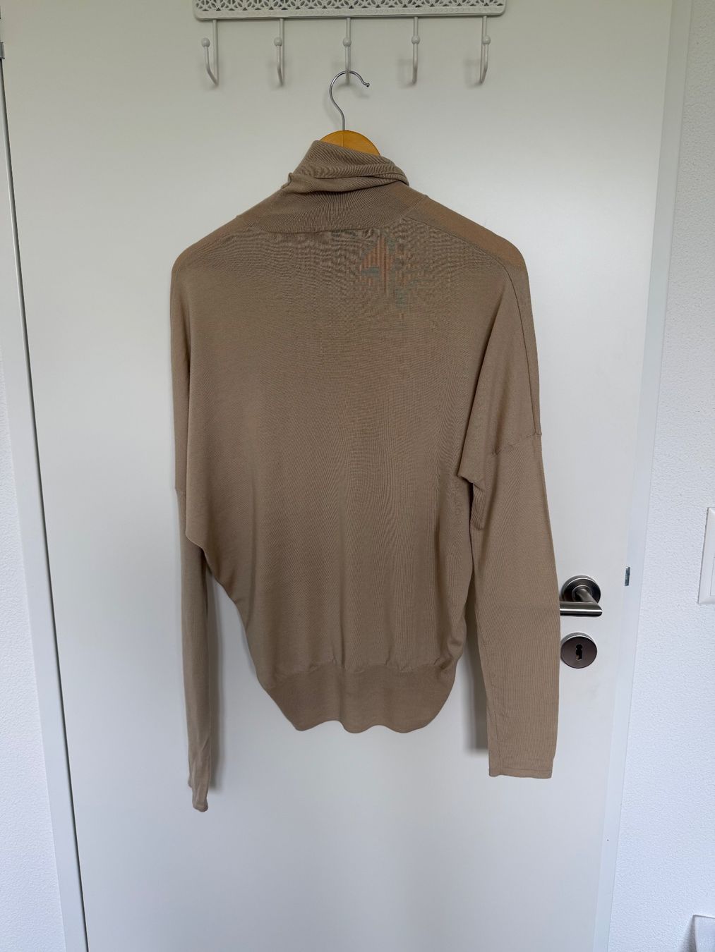 Bongénie Grieder Maglioni & Felpe: Wollpullover Rollkragenpullover Bongenie Grieder beige – Usato da Buchs SG venduto da VintageHomeCH 1