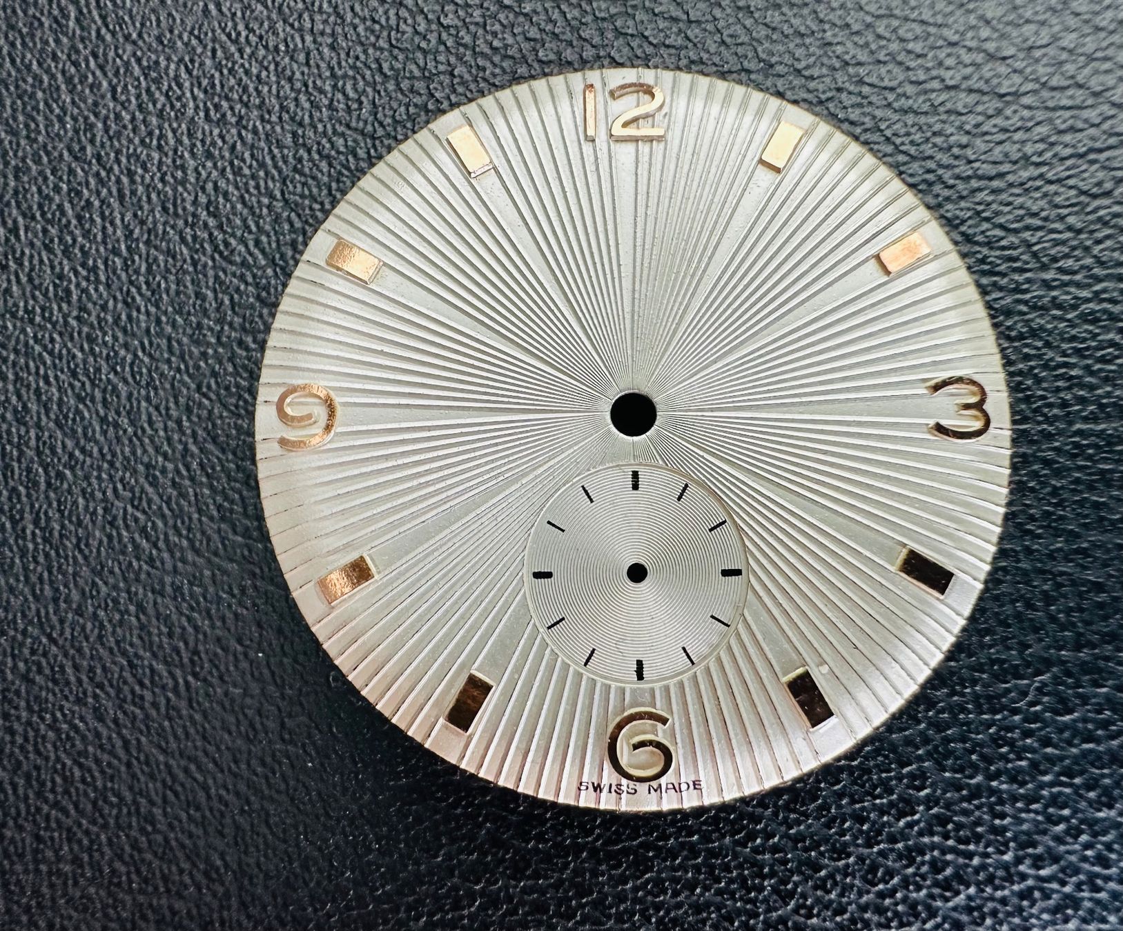 Swiss Uhren: CADRAN 34 mm – Gebraucht aus Conthey von advisia