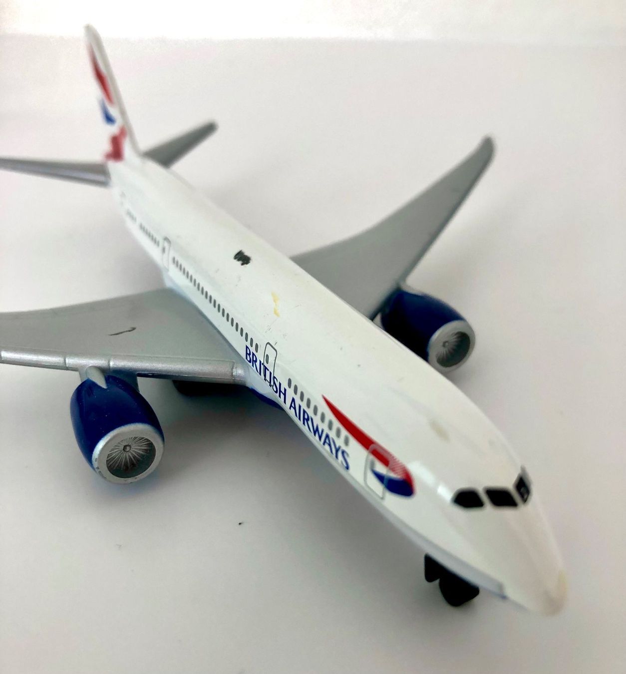 Kit di modellismo & Modellini statici: Modellflugzeug British Airways – Usato da Inwil venduto da TheSwissEagle