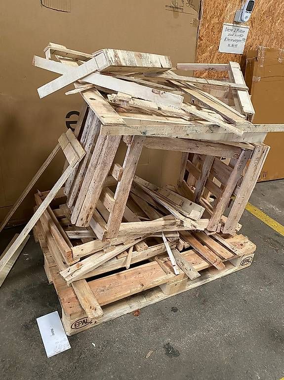 Pallets: Paletten als Brennholz / GRATIS – Difettoso da Bern venduto da Pfupfi0 1