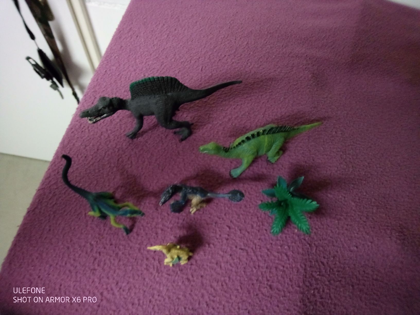 Figurines: Dinos/Dinosaurier – D'occasion à Volketswil par Car1 2