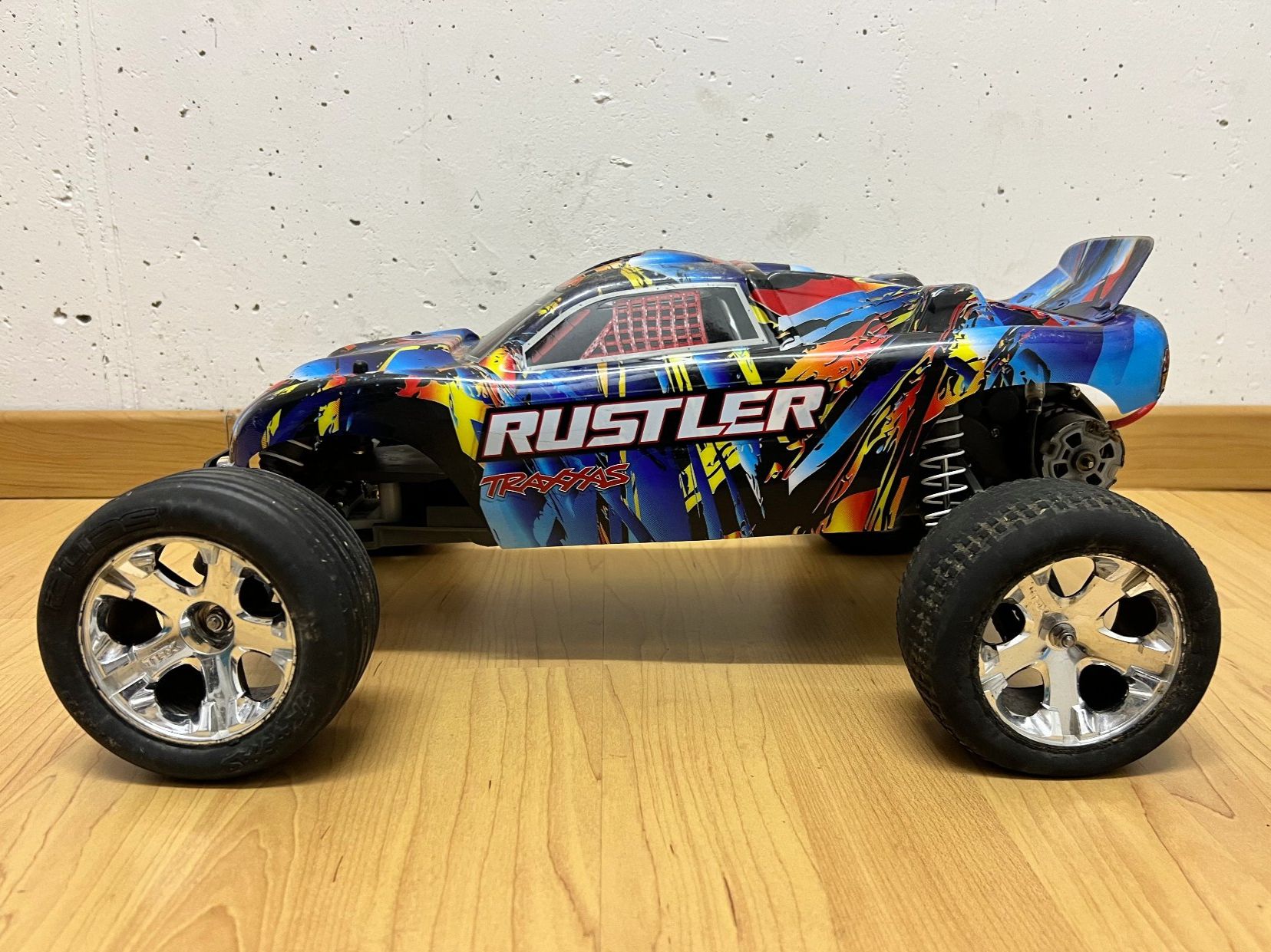 Traxxas RC Modellbau: Traxxas Rustler 2wd – Gebraucht aus Baar von Egma6340 1