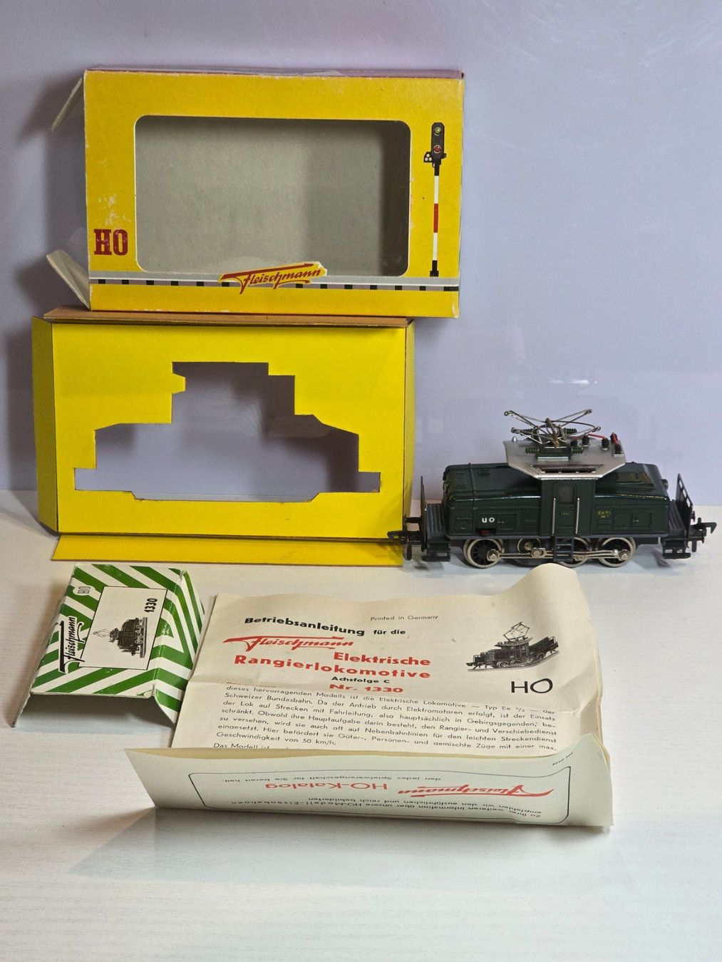 Fleischmann Trains électriques: Fleischmann, 1330, SBB, Ee 3/3 1330, grün, Guss, – D'occasion à Kloten par Nicola2 1