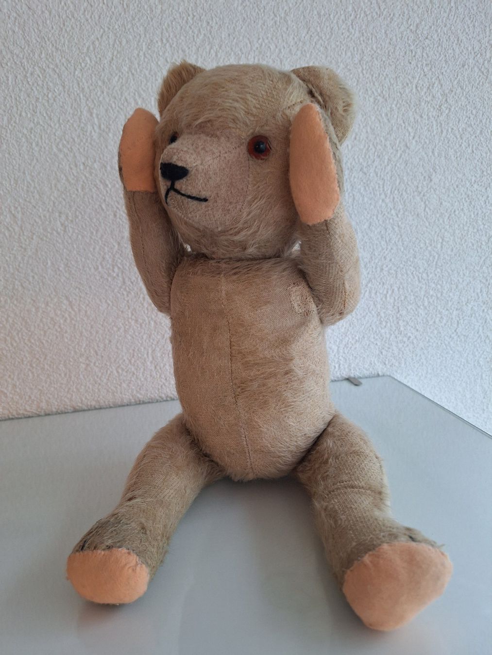 Spielzeuge: Antiker Teddybär ca.42 cm gross mit Strohfüllung – Gebraucht aus Sissach von luvama 2