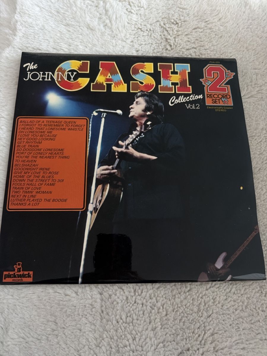 Vinyles: Johnny Cash Collection Vol.2 Record Set – D'occasion à Buchs ZH par scarah