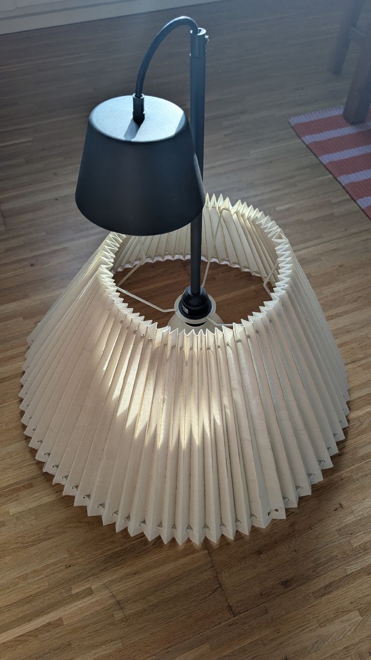 Ikea Abat-jours: Plissee Deckenlampe weiss – D'occasion à Zürich par len_n8dn