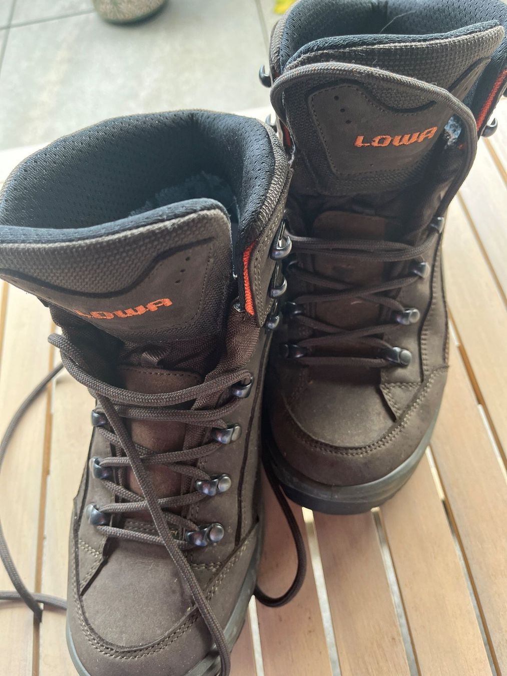 Lowa Scarpe da donna: Wanderschuh /// Renegade GTX MID /// 39 – Usato da Brittnau venduto da Zofigerin