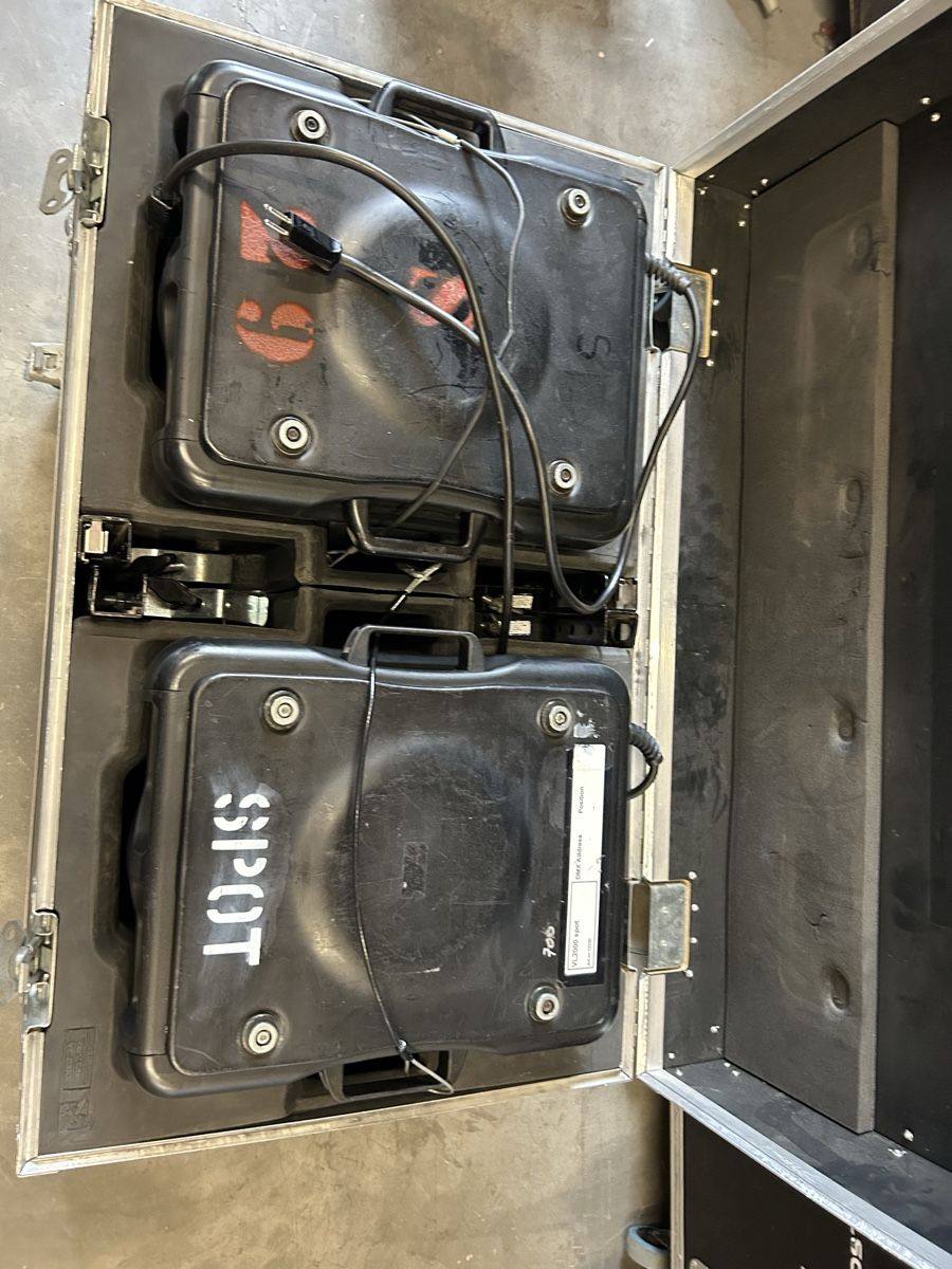Strumenti musicali: Varilite  lot de 17 moving head  Vl2000 – Difettoso da Vérossaz venduto da the_6cq8 2