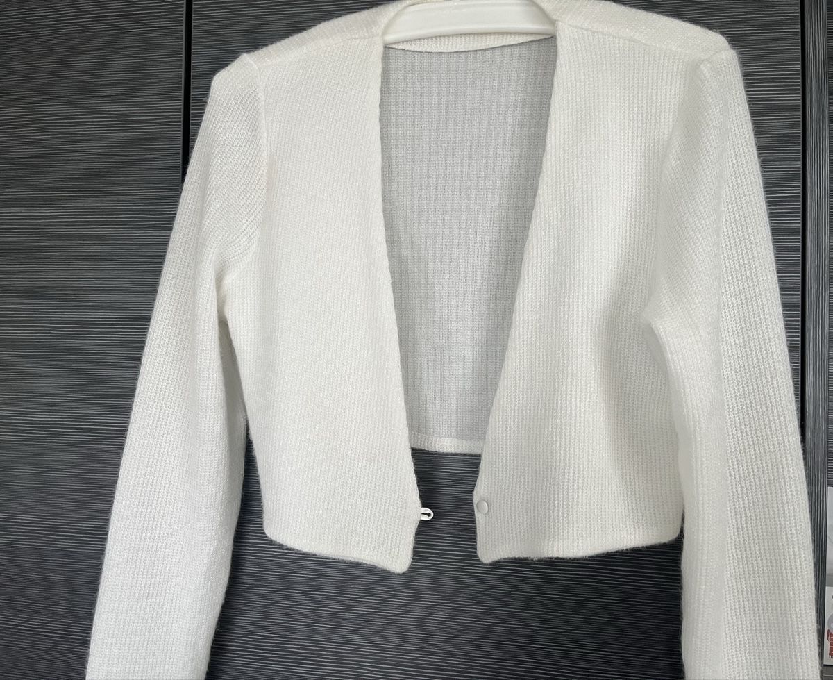 Boleros: Bolero jäckli gr.40 – Gebraucht aus Engelburg von Sameta 2