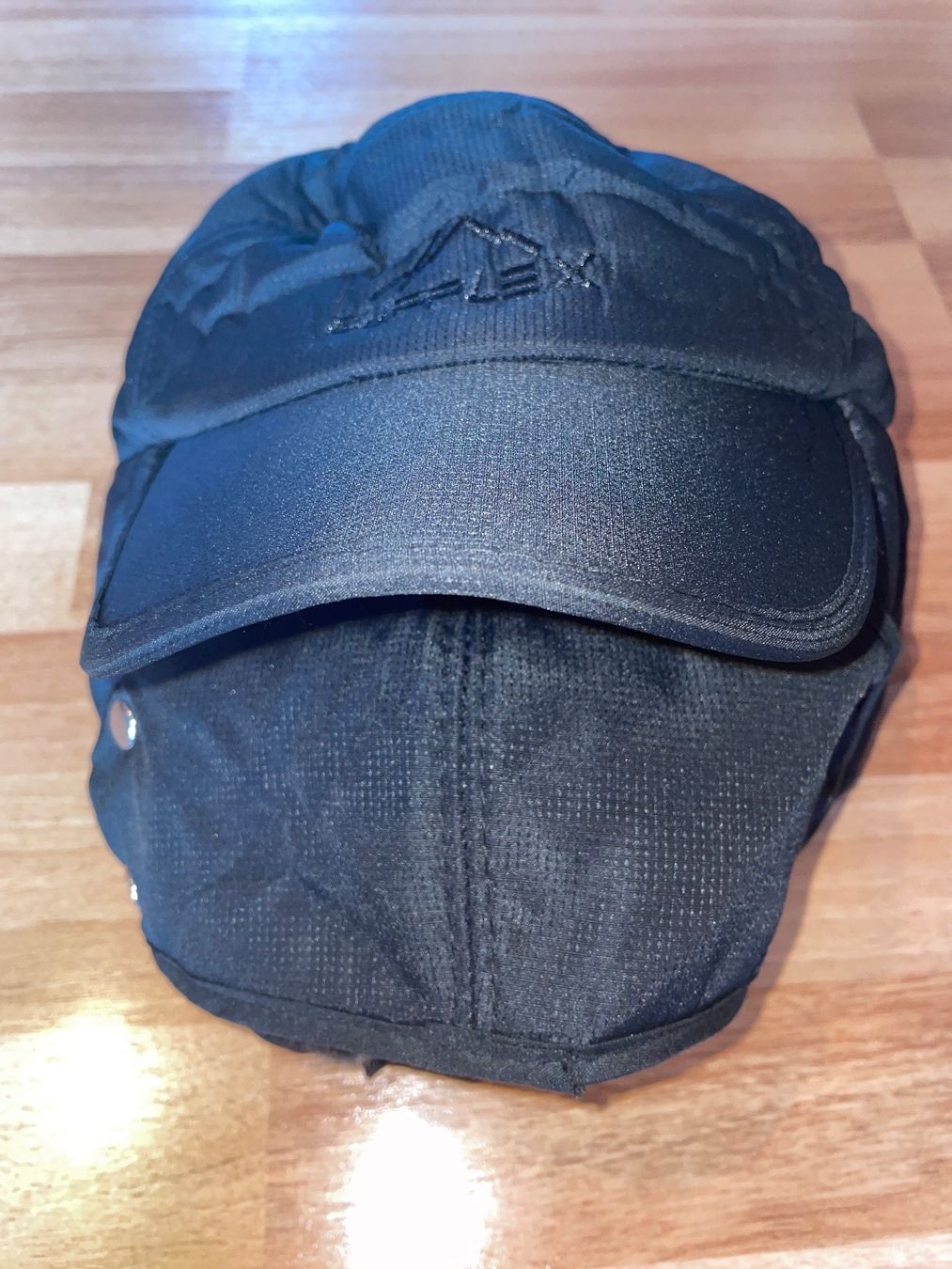Copricapi, berretti & cappellini: Winterkappe mit Mundschutz Gr. ca. M – Usato da St.Gallen venduto da maierm01 1