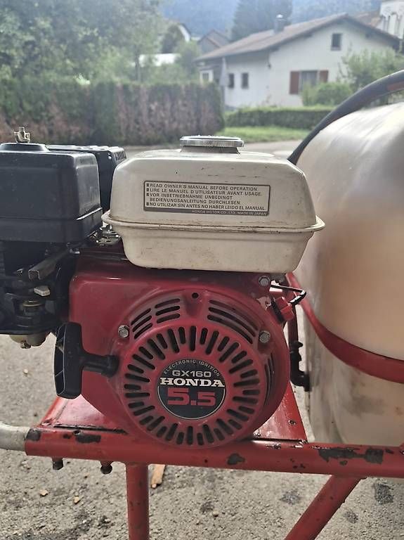 Pumpen & Teile: Pompe à traiter – Gebraucht aus Montsevelier von MarinetteB 2