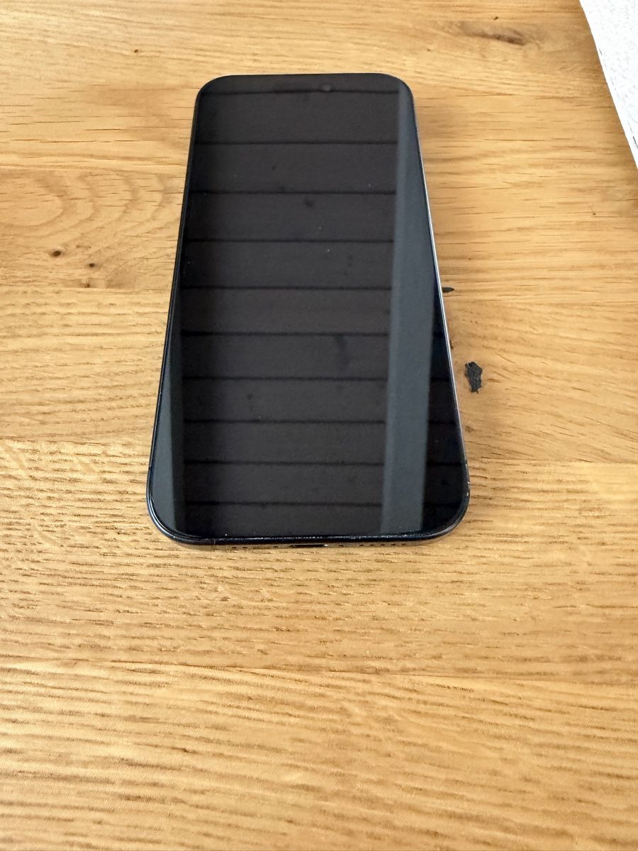 Apple Telefoni cellulari / Smartphones: Apple I Phone 15 Pro 256GB – Usato da Watt venduto da SwissBlueLine 2