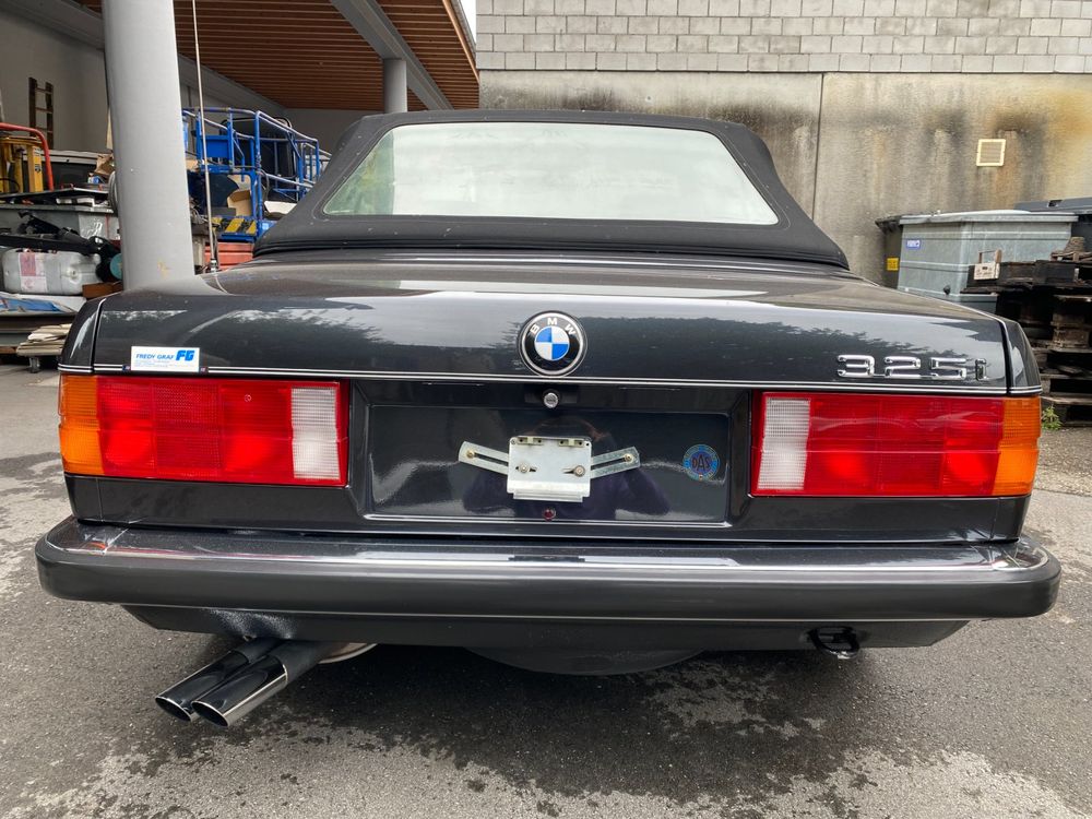 BMW 325i Erstbesitzer VETERAN