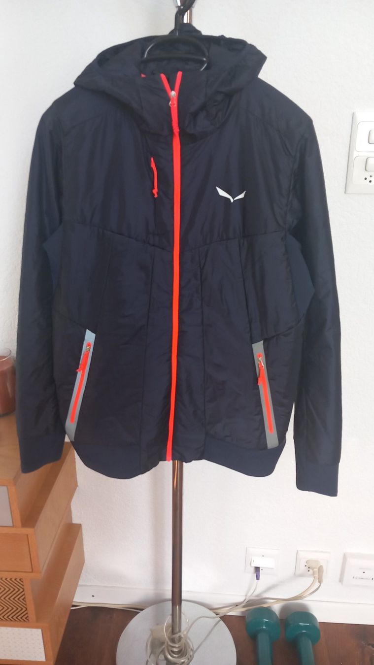 Salewa Jacken: Veste SALEWA  Fr. 205.00 – Gebraucht aus Boudry von Fionette