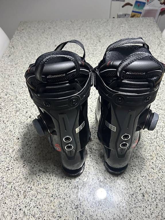 Herrenschuhe: Nordica speedmachine 130 boa – Gebraucht aus Leysin von sil_q8tn 1