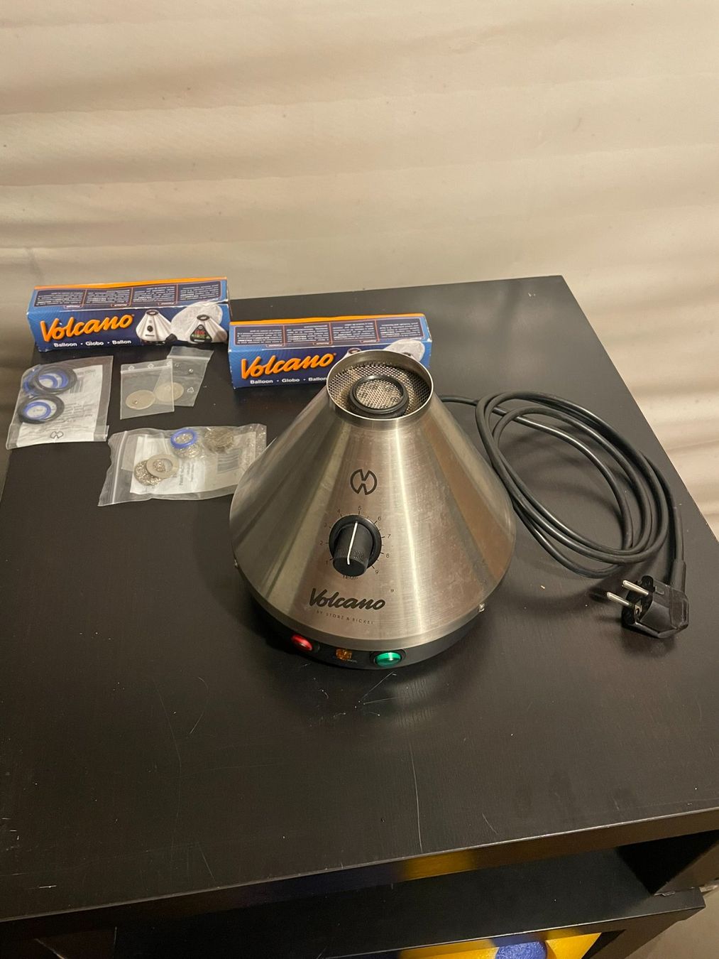Storz & Bickel Altri Prodotti per fumatori: Storz & Bickel Volcano Classic – Usato da Matzendorf venduto da chemicity 1