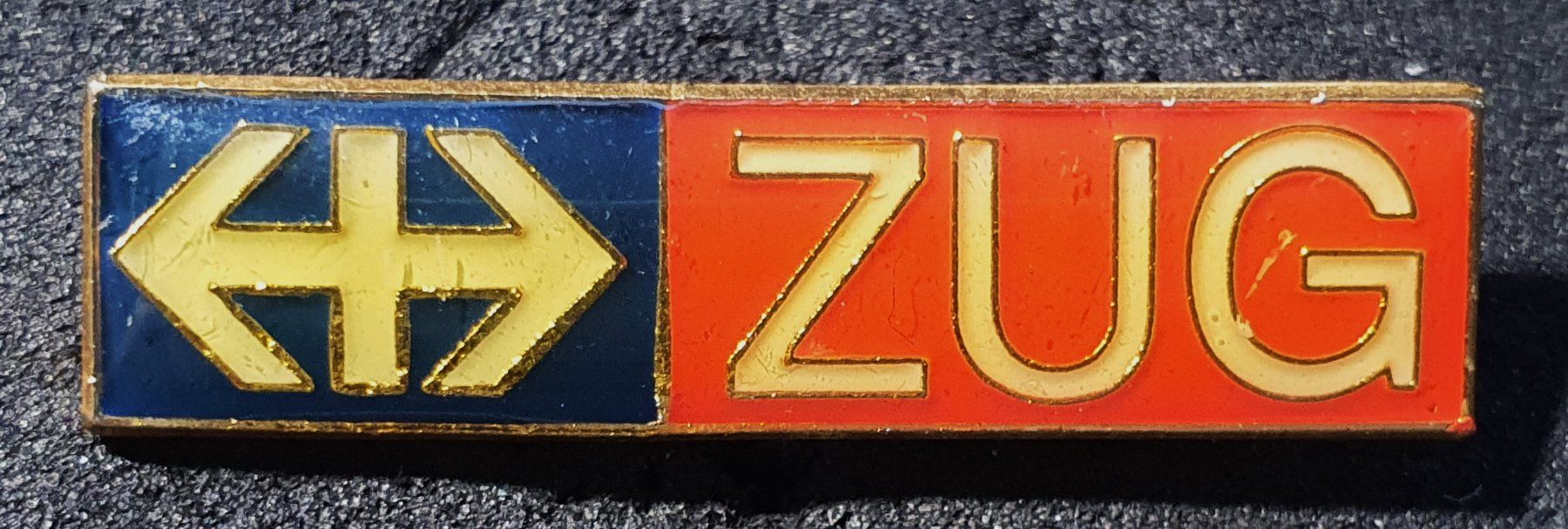 SBB/CFF/FFS Plaquettes & Badges: GG231 - Pin Bahnhof Logo ZUG – D'occasion à Reinach BL par Boston-Verkauf