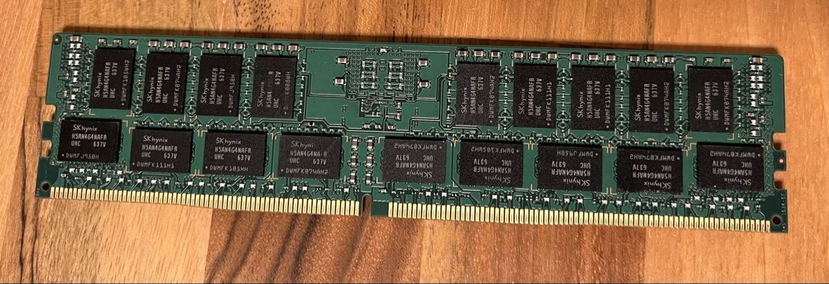 PC: 16gb DDR 4 RAM server, 16 pces – Usato da Yverdon-les-Bains venduto da Fdurussel 1