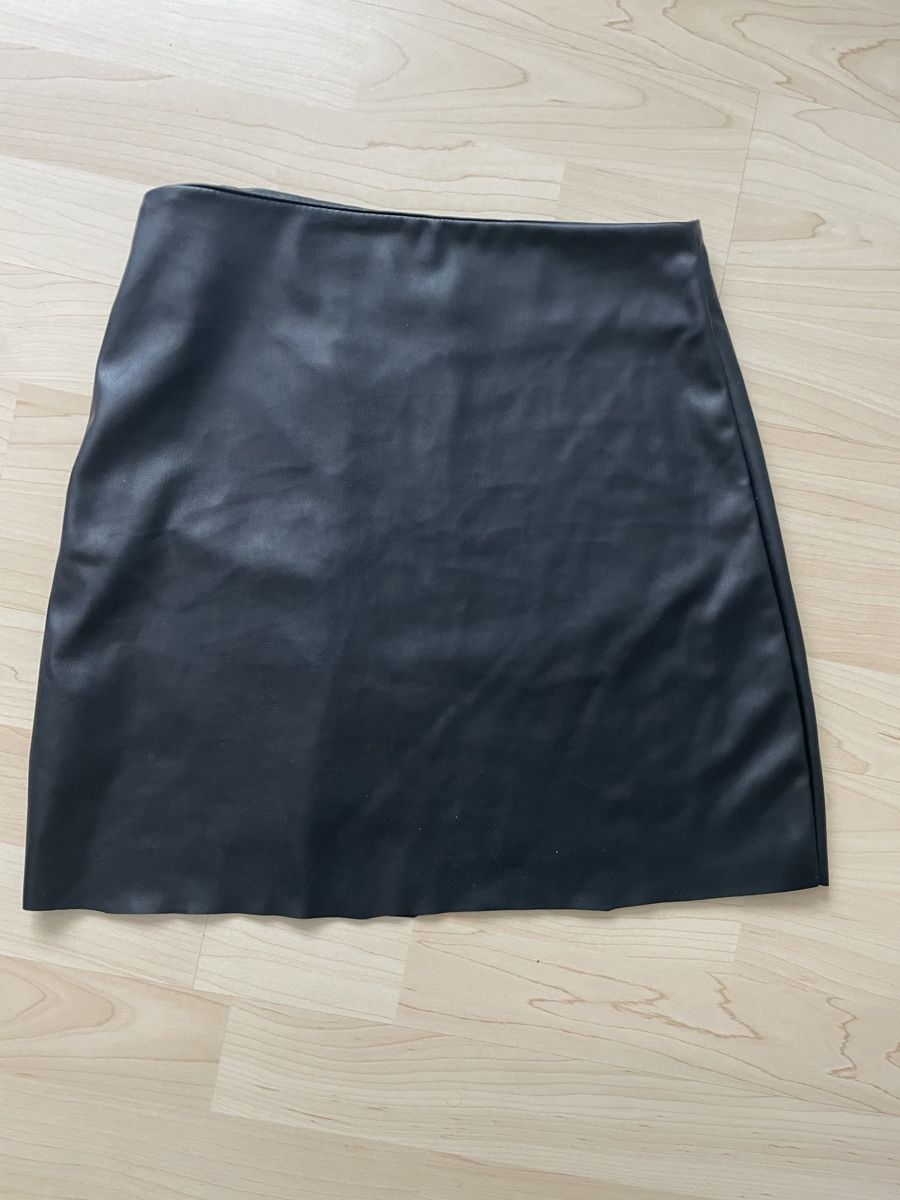 H&M Robes et jupes: Rock – D'occasion à Wil Sg par mil_r9gx 1