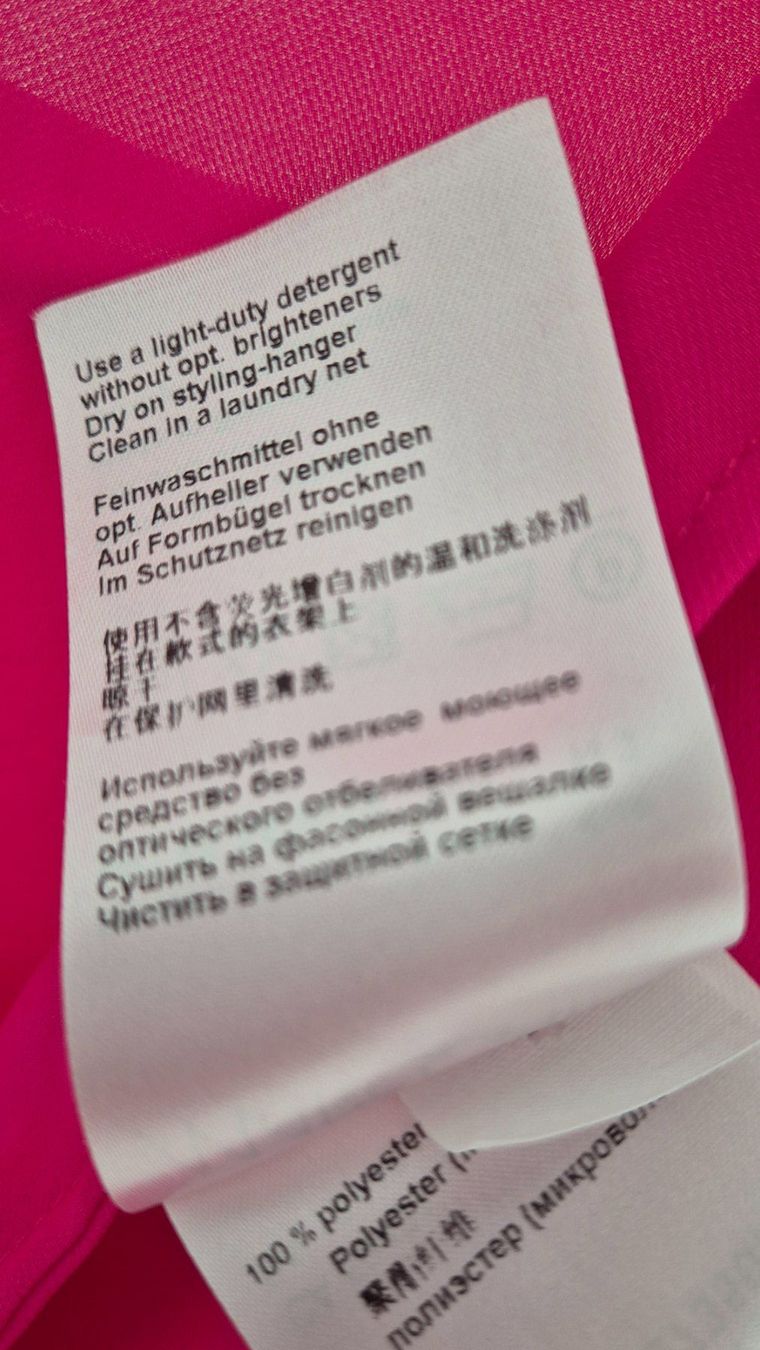 Marc Cain Camicette: MarcCain Shirt/Bluse himbeer Grösse N2 – Usato da Kilchberg ZH venduto da logn 4