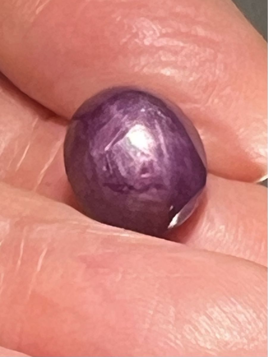 Edelsteine: Rubis Etoilé Naturel Cabochon Ovale, Inde, 11ct – Gebraucht aus Genève von DELIRBEADS