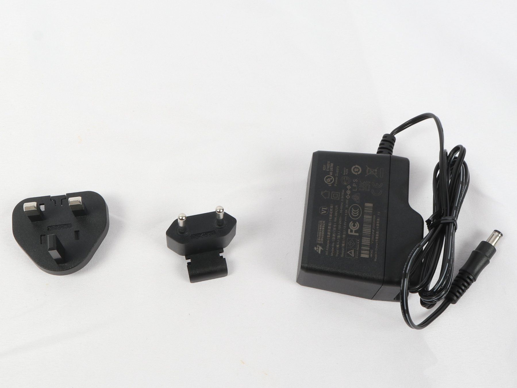 Dlink Laufwerke & Adapter: D-LINK AC Adapter PSM-12V-38-B 36 W – Neu (gemäss Beschreibung) aus Steinen von Restwert_Steinen 3