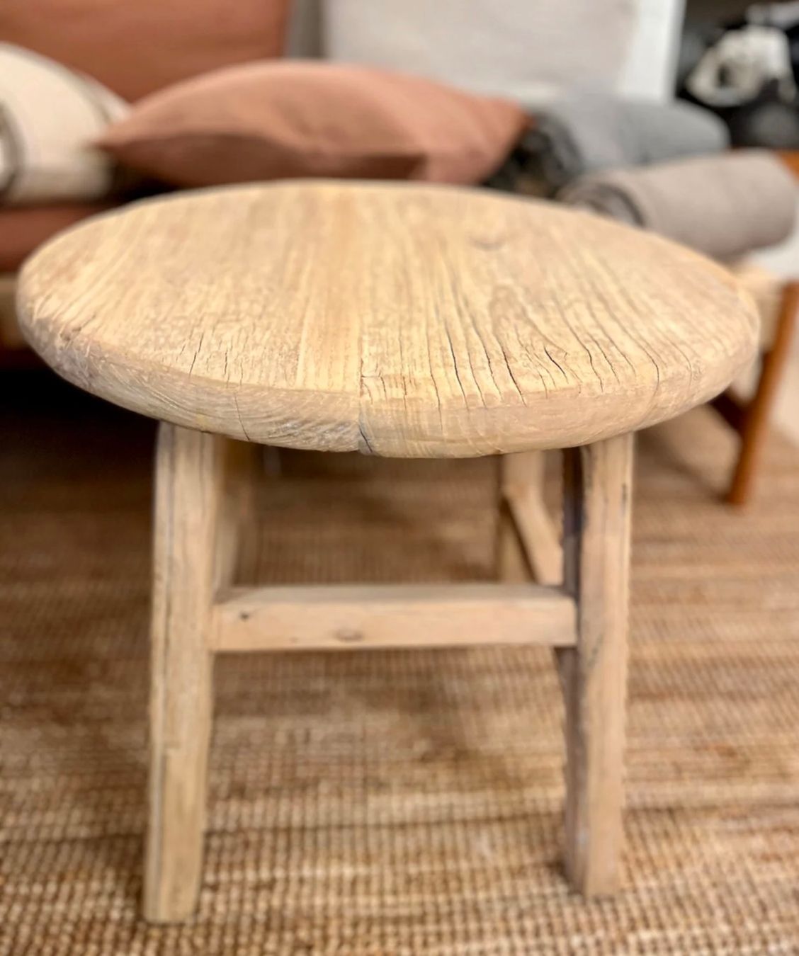 Tavoli: Antiker Beistelltisch – Usato da Richterswil venduto da 0207lifestyle 1