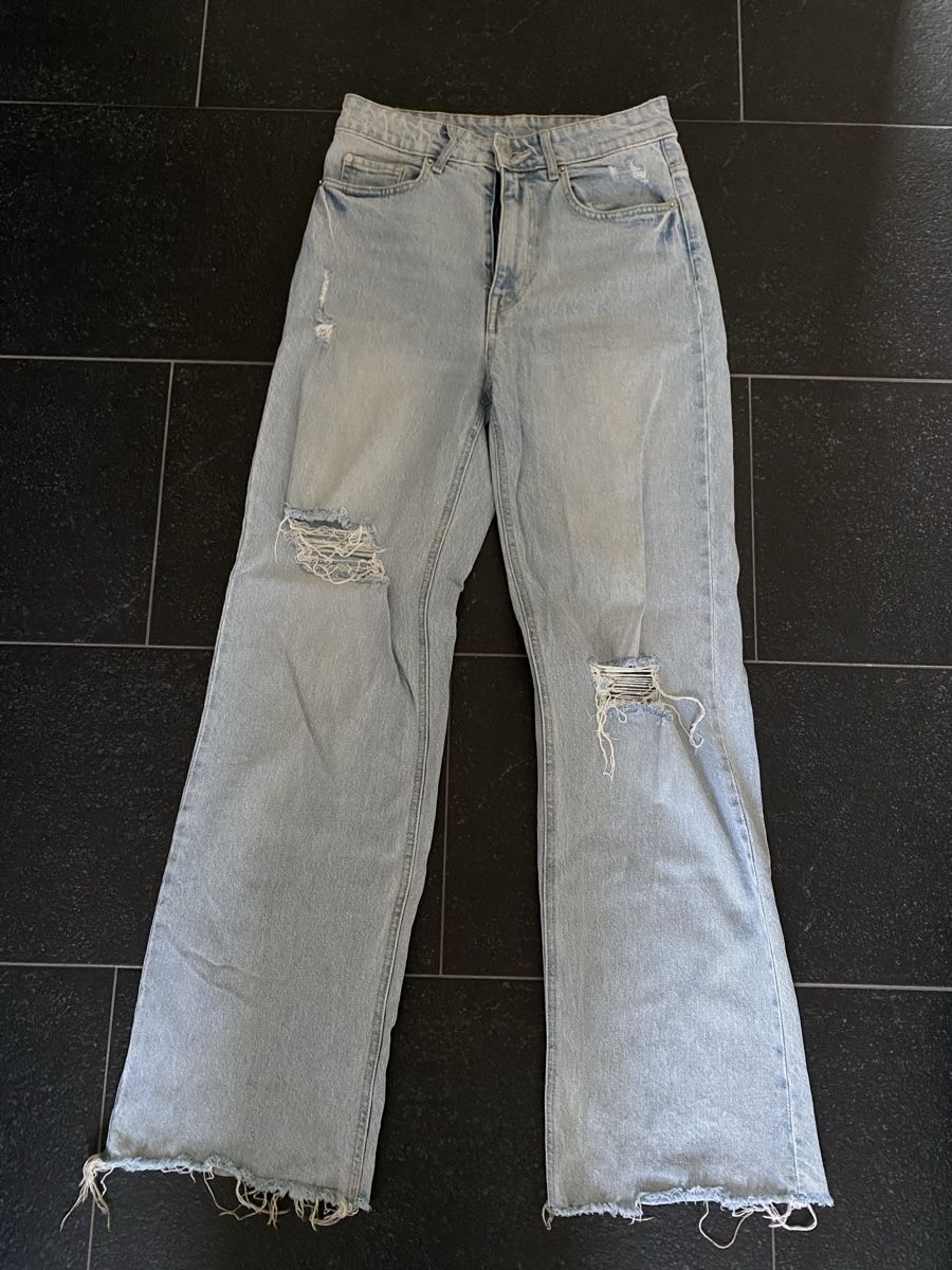 H&M Jeans: H&M Jeans  – D'occasion à Lützelflüh-Goldb par flu_q9tg 1