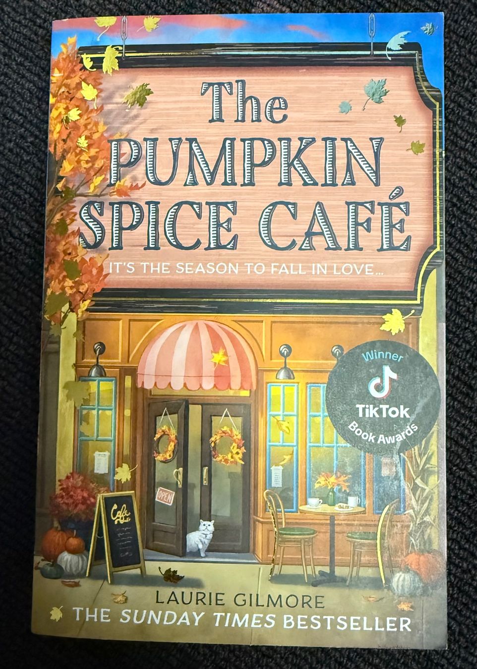 Libri: The Pumpkin Spice Cafe - Laurie Gilmore – Nuovo e nell'imballaggio originale da Eichberg venduto da Lolapop18