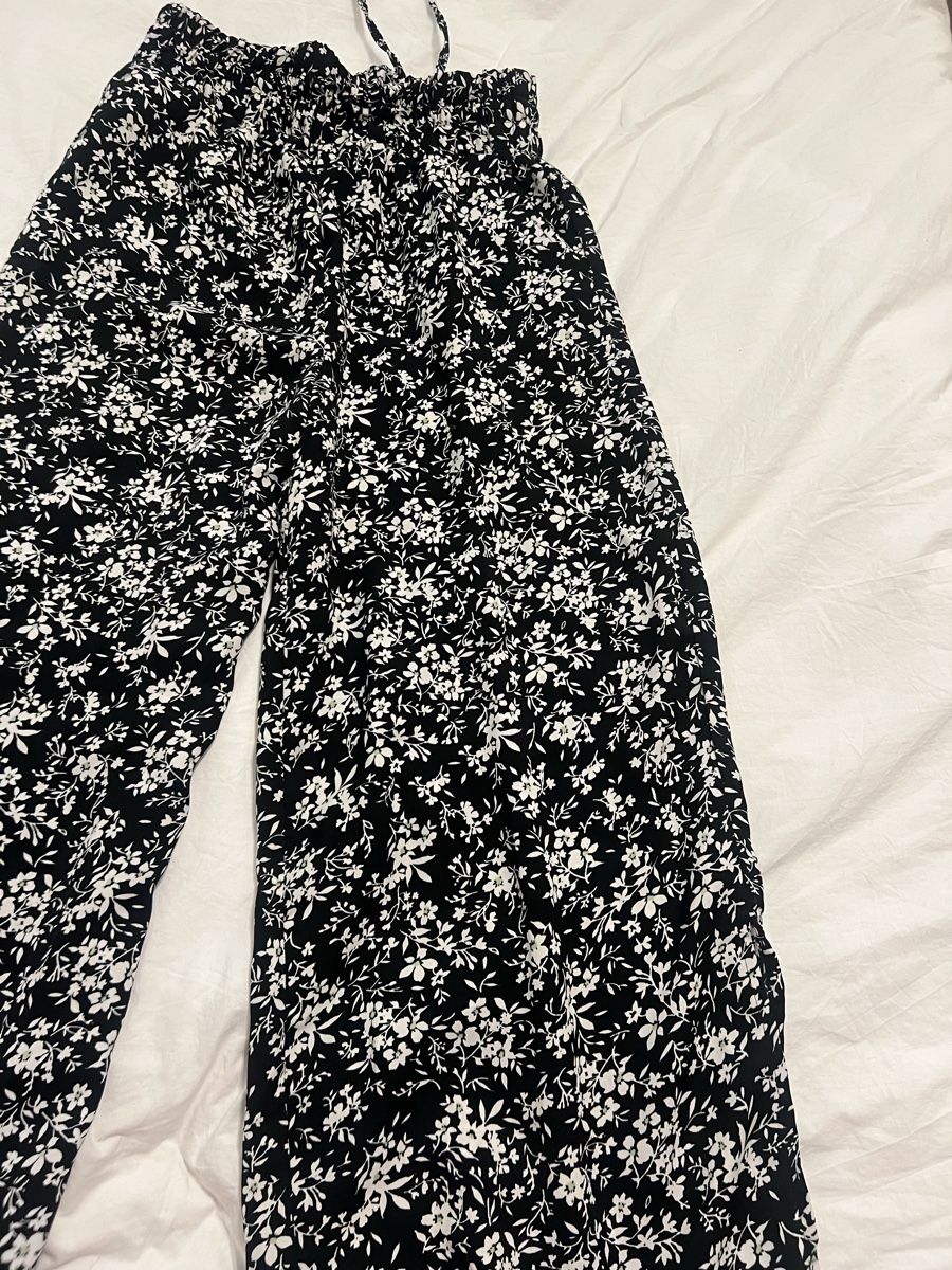 Pantaloni: Hose Grösse 34 geblümt – Usato da Zürich venduto da R1908 1