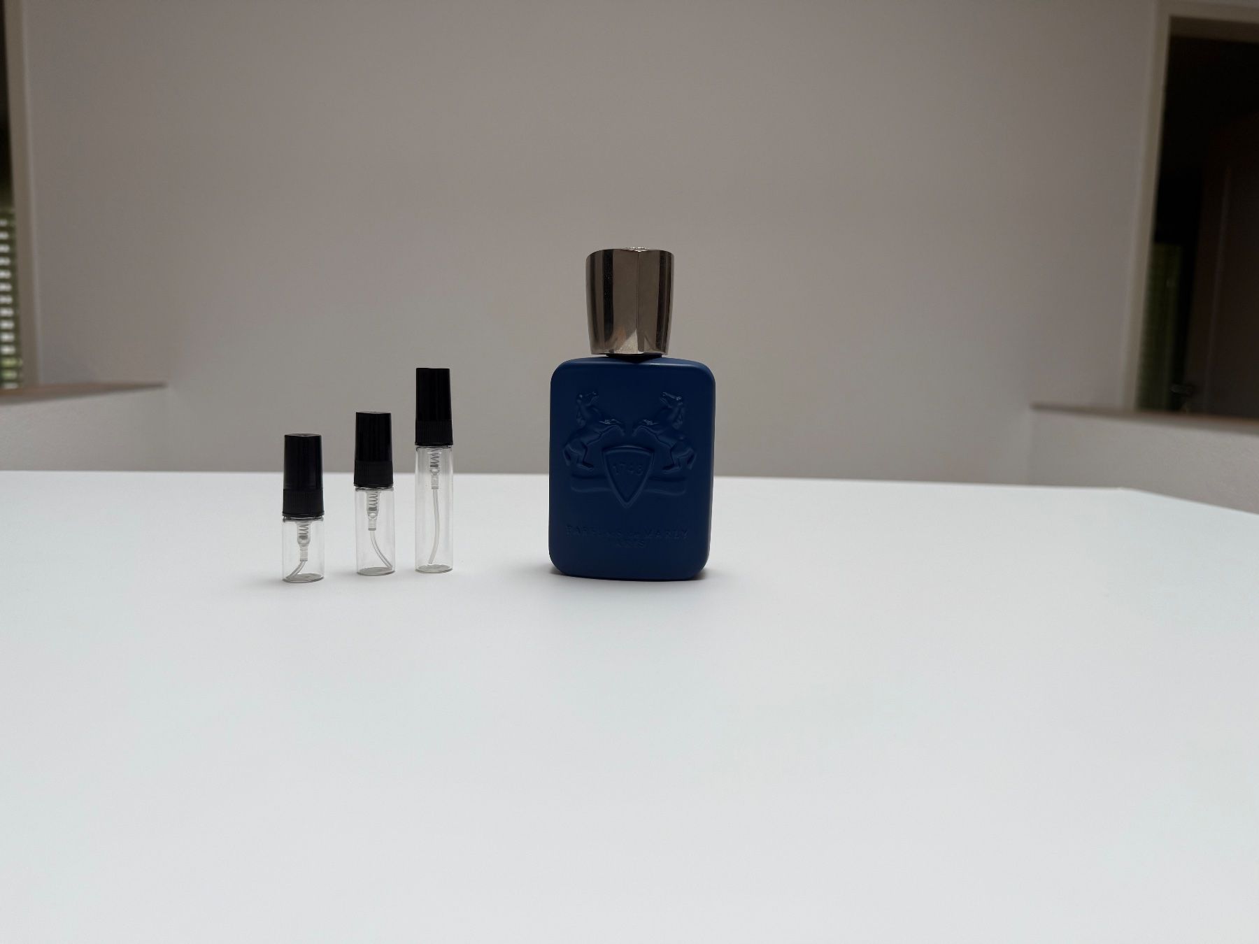 Profumi & Eau de Toilette: Parfums de Marly Percival Abfüllung 3ML – Usato da Laufen venduto da pocketscents_ch
