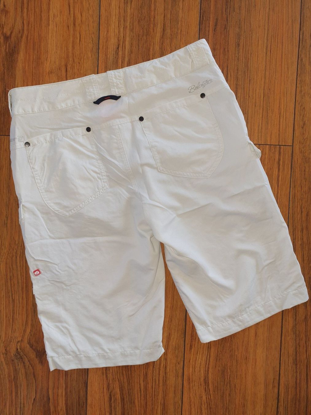 Pantaloni: Belowzero Shorts Gr. S - Active Shorts – Nuovo (secondo la descrizione) da Buchrain venduto da regenblume3 1