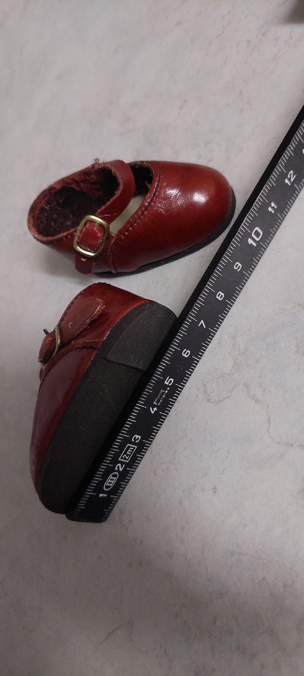 Sasha Morgenthaler Bambole: 5Paar Puppenschuhe H. Ott  evt.Sasha – Usato da Muri AG venduto da nindo1 2