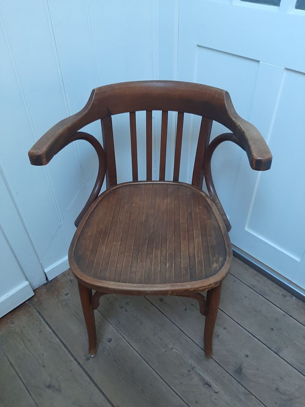 Thonet Sedie: Antiker Bugholz Stuhl Thonet – Usato da Arbon venduto da torso444 1