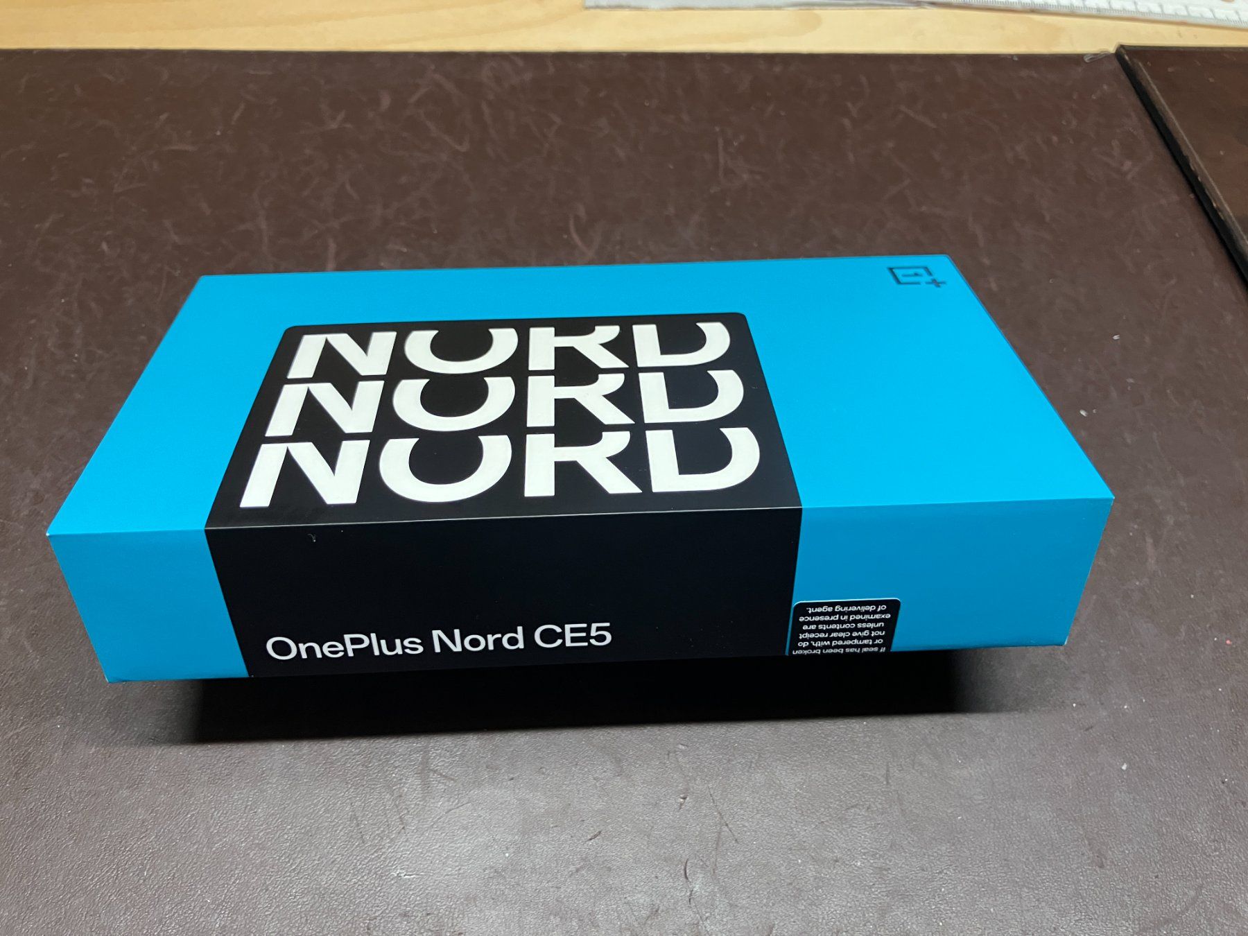 OnePlus Telefoni cellulari / Smartphones: Natel One Plus Nord – Nuovo e nell'imballaggio originale da Jegenstorf venduto da Mm2448