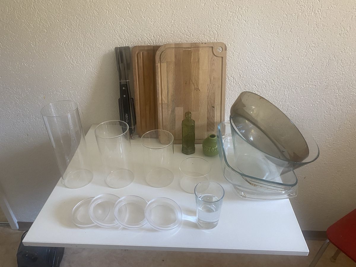 Cucine complete: Kitchen stuff – Usato da Zürich venduto da LOURA_PLATES