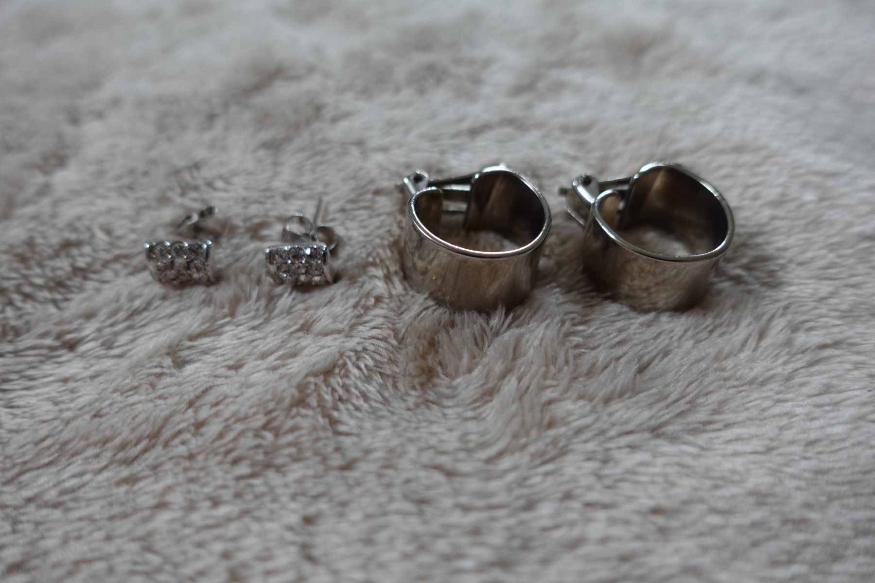 Altri gioielli: 1 schönes 28 teiliges Modeschmuck Set – Usato da rorschach venduto da Babsi64 7