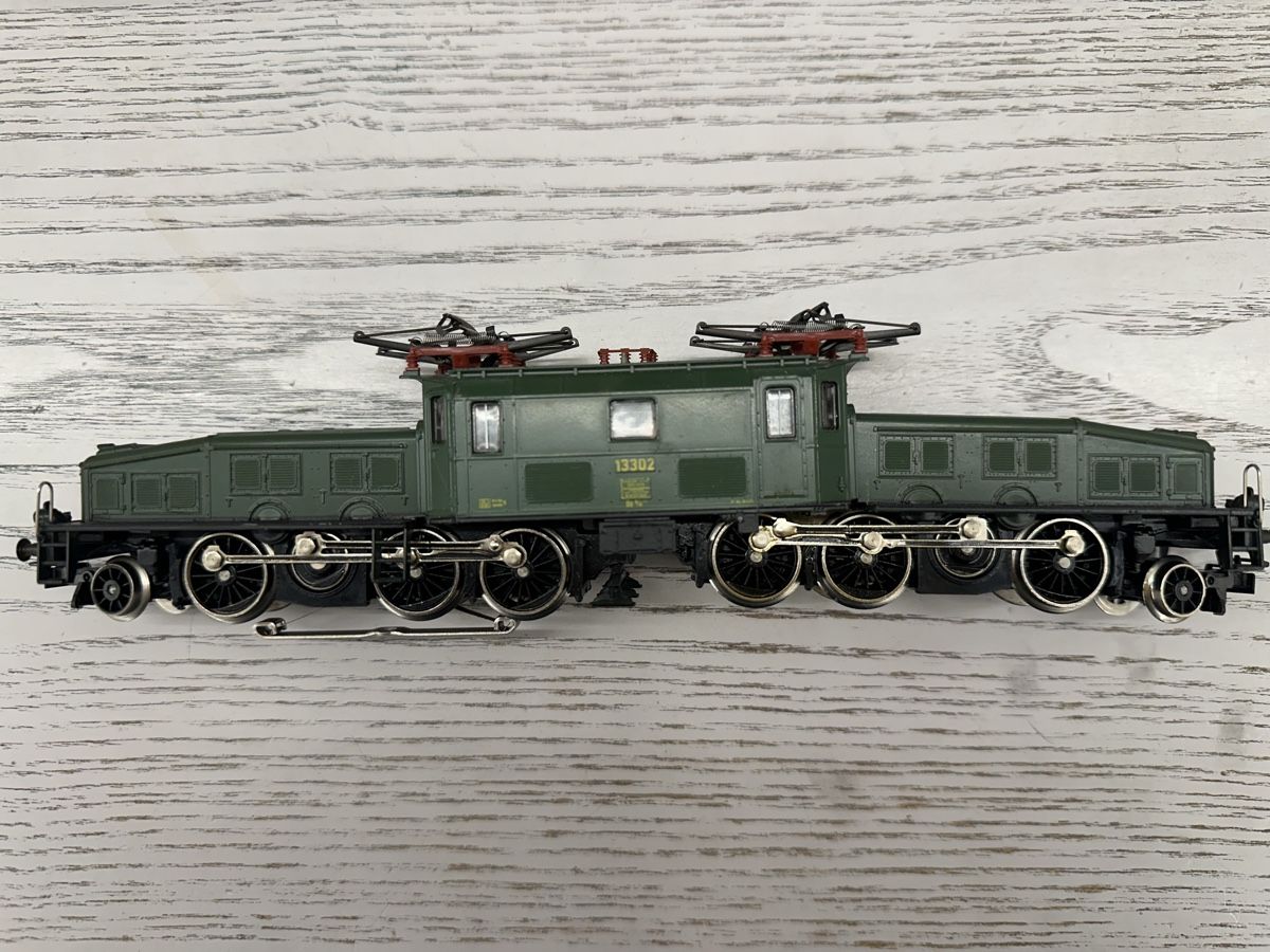 Märklin Modellini di ferrovie: Märklin 3056 SBB Ce 6/8 III – Usato da Lupsingen venduto da New-Haven 2